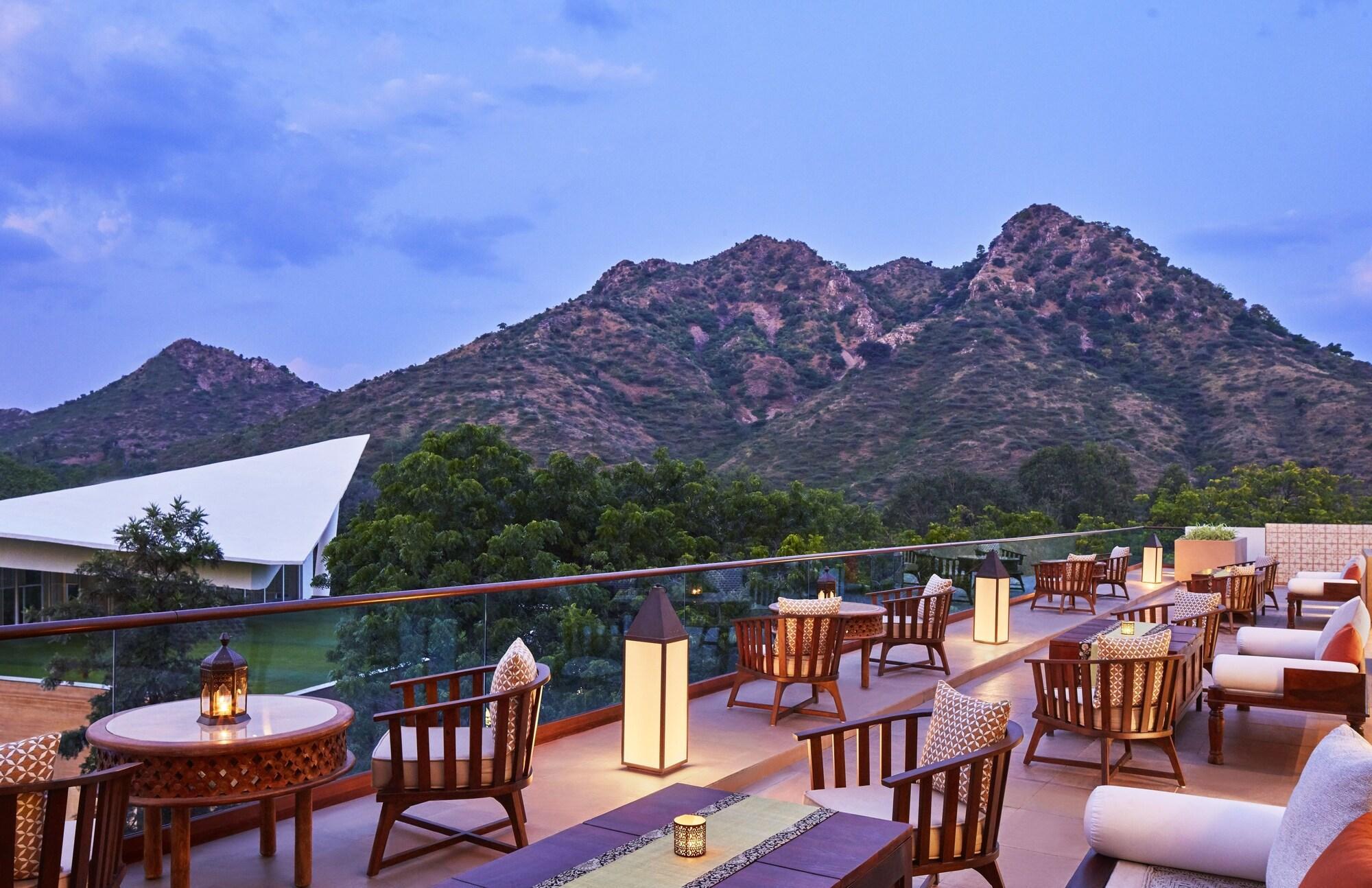 Taj Aravali Resort & Spa 烏代浦 外观 照片