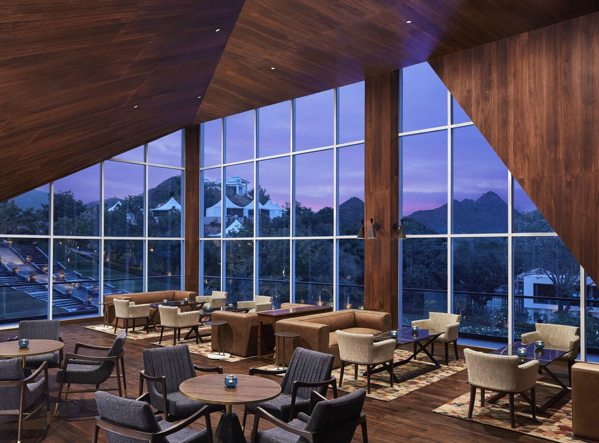 Taj Aravali Resort & Spa 烏代浦 外观 照片