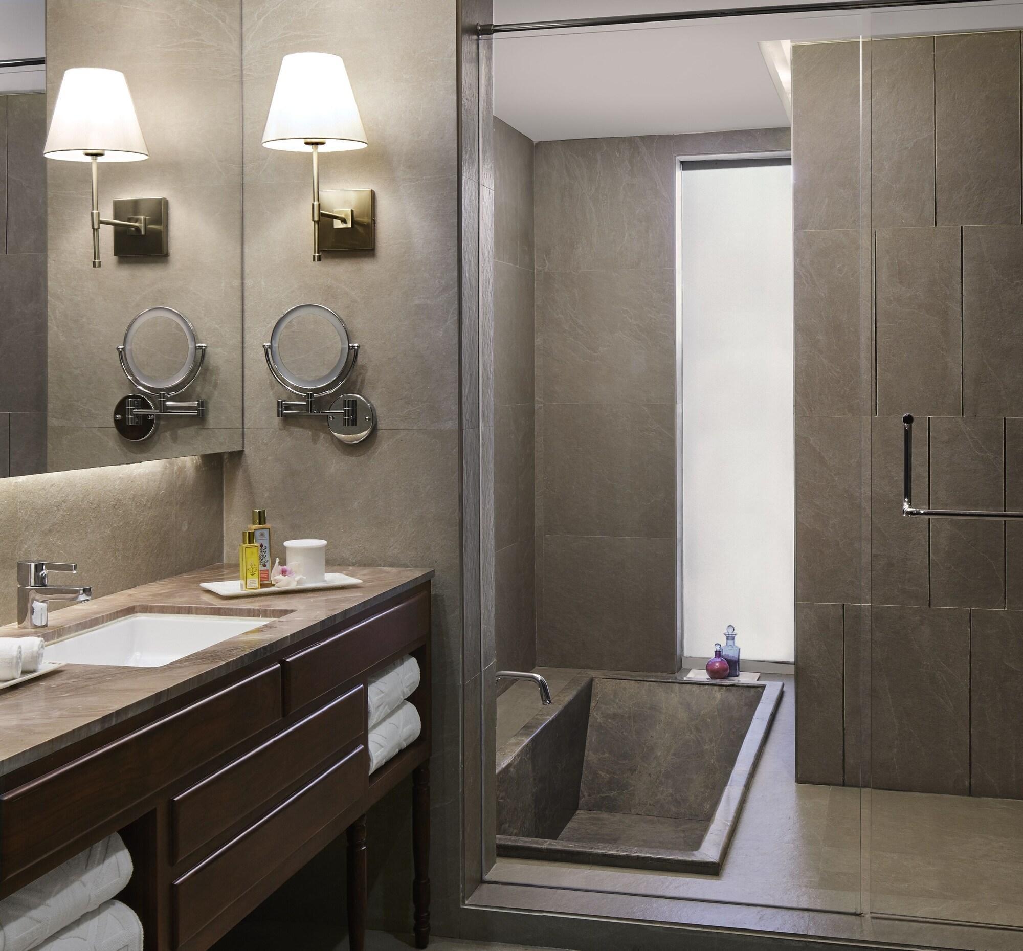 Taj Aravali Resort & Spa 烏代浦 外观 照片
