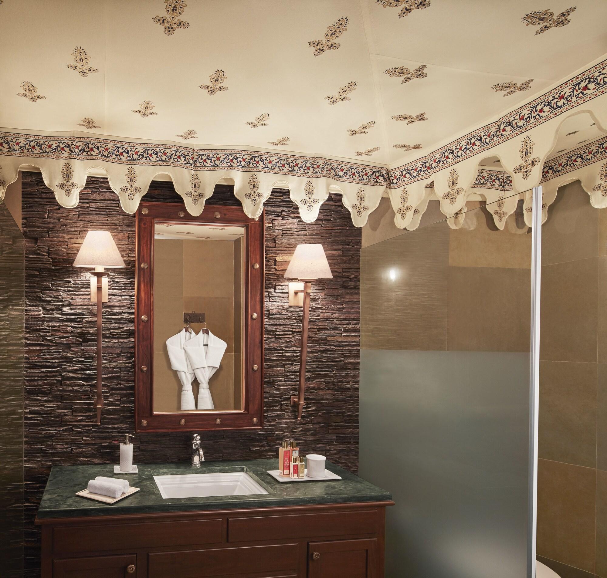 Taj Aravali Resort & Spa 烏代浦 外观 照片